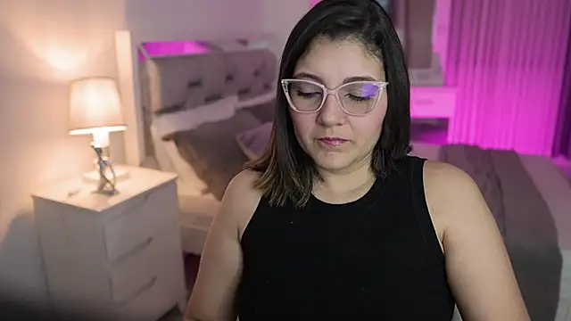 Camilaa bueno online show from January 2025 01:58:02 AM