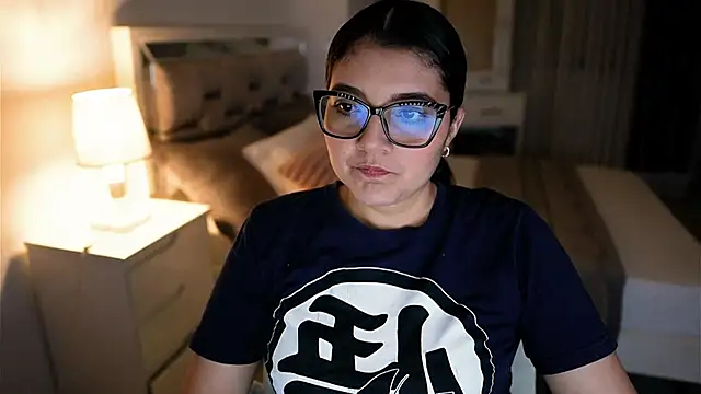 Camilaa bueno online show from September 2025 03:11:02 AM