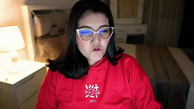 Camilaa bueno online show from October 2025 12:52:01 AM