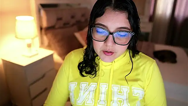 Camilaa bueno online show from January 2026 10:01:02 PM