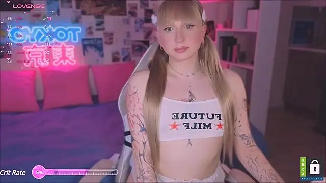 Snapshot of p1nkvenom chatting on March 2025 06:41:02 PM p1nkvenom online show from March 2025 06:41:02 PM