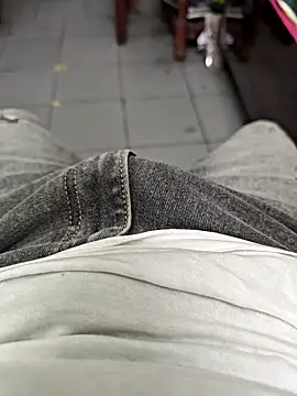 Snapshot of faaseel chatting on April 2026 02:37:02 PM faaseel online show from April 2026 02:37:02 PM