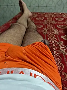 Snapshot of faaseel chatting on April 2026 05:10:01 PM faaseel online show from April 2026 05:10:01 PM