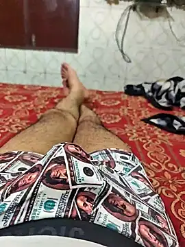 Snapshot of faaseel chatting on April 2026 04:30:01 PM faaseel online show from April 2026 04:30:01 PM