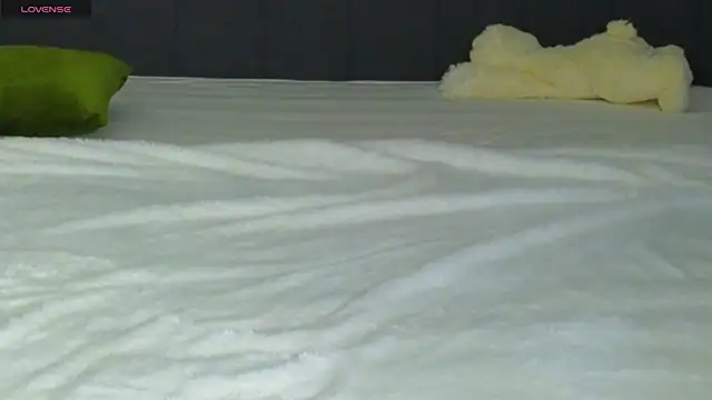 LauraMirage online show from September 2025 07:21:02 AM