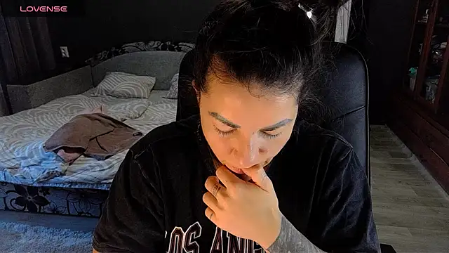 Aria Dl online show from September 2025 12:05:02 PM