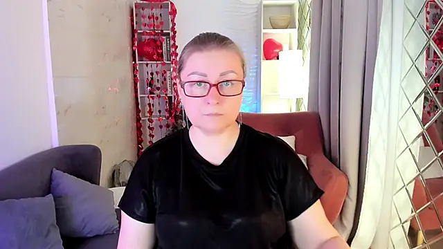 AlexandraKind online show from February 2026 08:38:01 PM