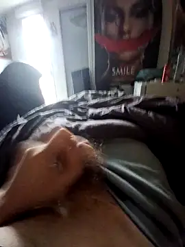 stev3w online show from October 2025 06:33:01 AM