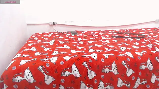 Snapshot of lulu_25_ chatting on December 2024 11:22:02 AM lulu 25 online show from December 2024 11:22:02 AM