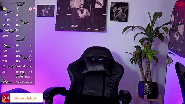 Alisson Wynter online show from December 2025 03:27:02 AM