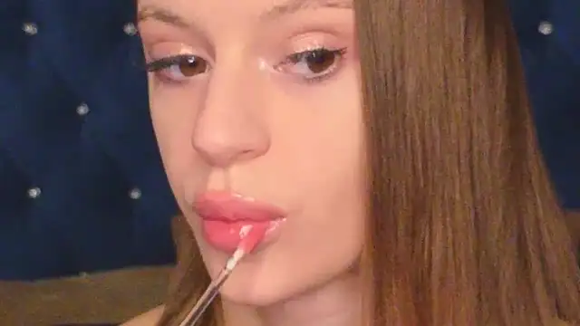 RebeccaMartons online show from January 2025 07:11:01 AM