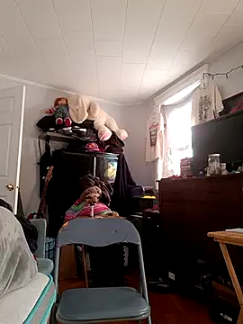 Snapshot of ChuckyyDee chatting on April 2026 09:08:02 PM ChuckyyDee online show from April 2026 09:08:02 PM