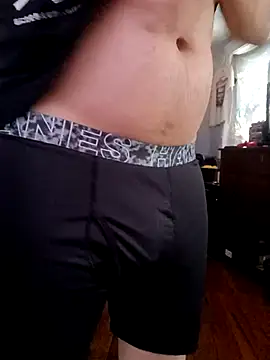 Snapshot of ChuckyyDee chatting on April 2026 11:48:01 AM ChuckyyDee online show from April 2026 11:48:01 AM