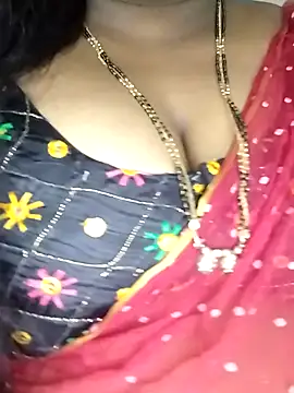 Sexy Radhikaa online show from March 2026 06:34:01 PM