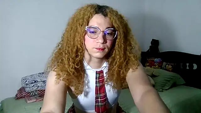 Snapshot of CELESSTESeductora chatting on April 2026 11:48:02 AM CELESSTESeductora online show from April 2026 11:48:02 AM