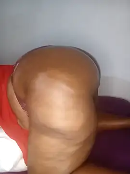 Snapshot of Sweetblackassxxx505 chatting on February 2025 06:09:02 PM Sweetblackassxxx505 online show from February 2025 06:09:02 PM