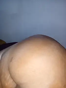 Snapshot of Sweetblackassxxx505 chatting on March 2025 06:05:02 PM Sweetblackassxxx505 online show from March 2025 06:05:02 PM