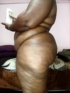 Snapshot of Sweetblackassxxx505 chatting on April 2026 12:35:01 AM Sweetblackassxxx505 online show from April 2026 12:35:01 AM