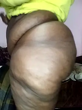 Snapshot of Sweetblackassxxx505 chatting on April 2026 09:45:02 PM Sweetblackassxxx505 online show from April 2026 09:45:02 PM