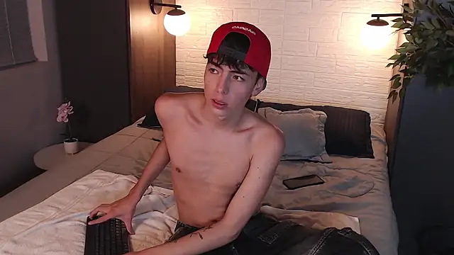 MattiDeLuca online show from December 2024 11:41:02 AM