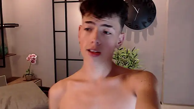 MattiDeLuca online show from January 2025 06:09:02 PM