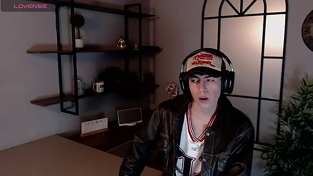 MattiDeLuca online show from January 2025 11:23:02 AM