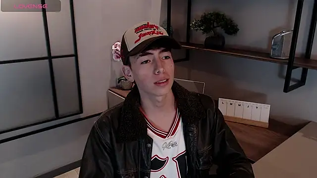 MattiDeLuca online show from January 2025 05:30:01 PM