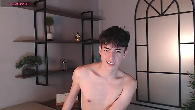 MattiDeLuca online show from February 2025 02:43:01 PM