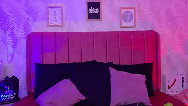 Snapshot of natacha__black_ chatting on March 2026 09:59:01 PM natacha black online show from March 2026 09:59:01 PM