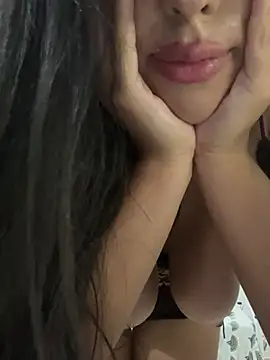 Chloe-antonella online show from March 2025 04:38:01 AM