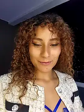 varenkaivanova 22 online show from December 2024 07:10:01 AM