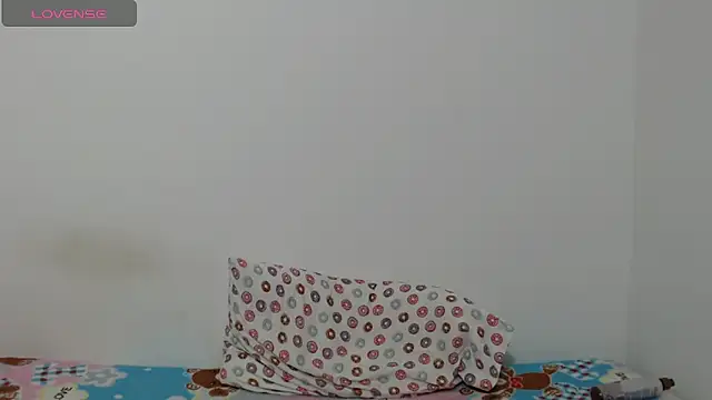 Naugthydolls online show from September 2025 12:12:02 AM