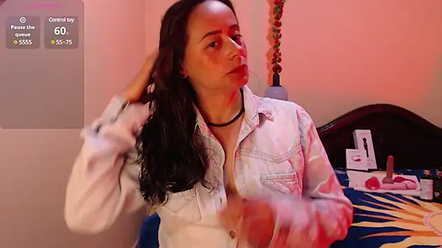 Snapshot of sara_florez1 chatting on February 2025 11:09:01 AM sara florez1 online show from February 2025 11:09:01 AM