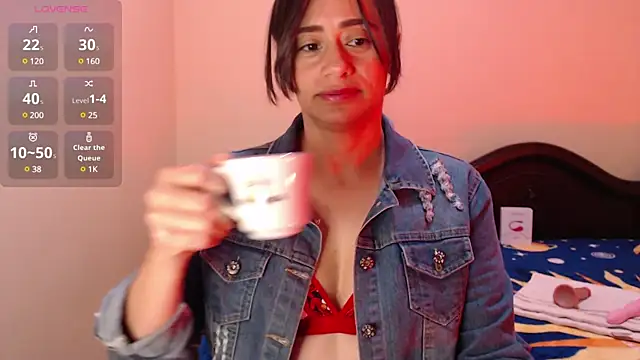 Snapshot of sara_florez1 chatting on February 2025 11:12:02 AM sara florez1 online show from February 2025 11:12:02 AM