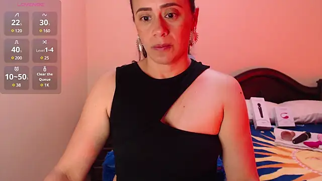 Snapshot of sara_florez1 chatting on February 2025 11:01:02 AM sara florez1 online show from February 2025 11:01:02 AM