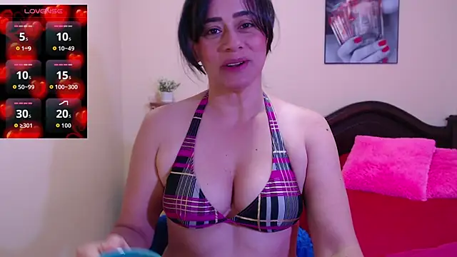 Snapshot of sara_florez1 chatting on September 2025 10:26:01 AM sara florez1 online show from September 2025 10:26:01 AM