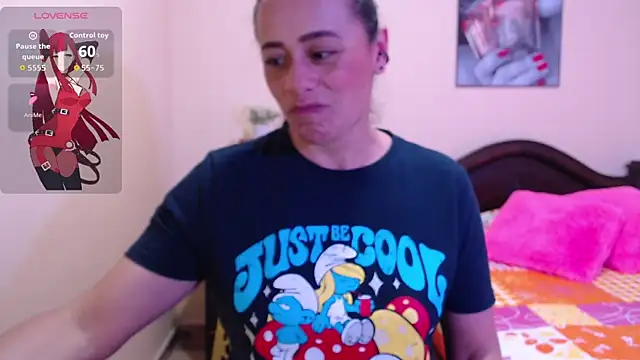 Snapshot of sara_florez1 chatting on September 2025 11:37:01 AM sara florez1 online show from September 2025 11:37:01 AM