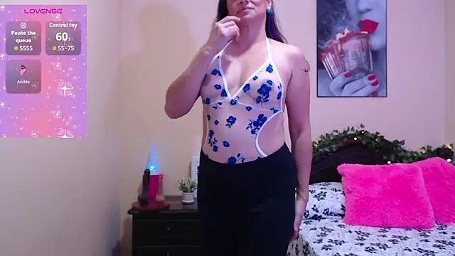 Snapshot of sara_florez1 chatting on December 2025 11:08:02 AM sara florez1 online show from December 2025 11:08:02 AM