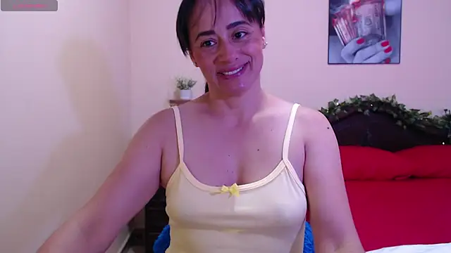 Snapshot of sara_florez1 chatting on December 2025 11:59:01 AM sara florez1 online show from December 2025 11:59:01 AM