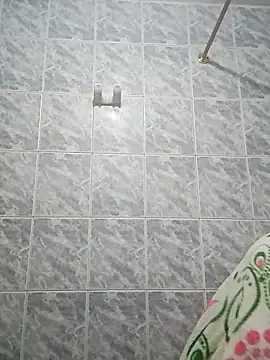 Naomy veracruz  online show from December 2025 10:09:02 AM