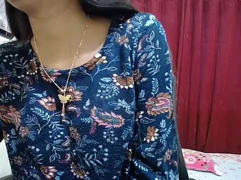 Snapshot of taisina chatting on February 2025 03:20:01 AM taisina online show from February 2025 03:20:01 AM