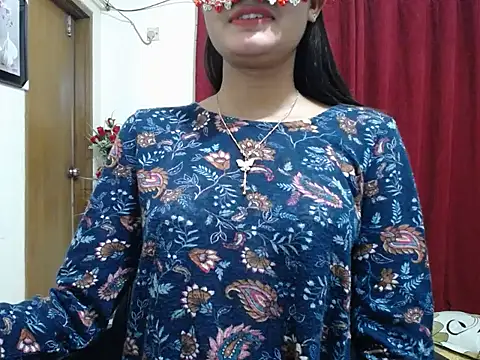 Snapshot of taisina chatting on February 2025 11:09:01 PM taisina online show from February 2025 11:09:01 PM