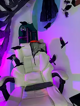 LollaByer online show from October 2025 09:10:02 PM