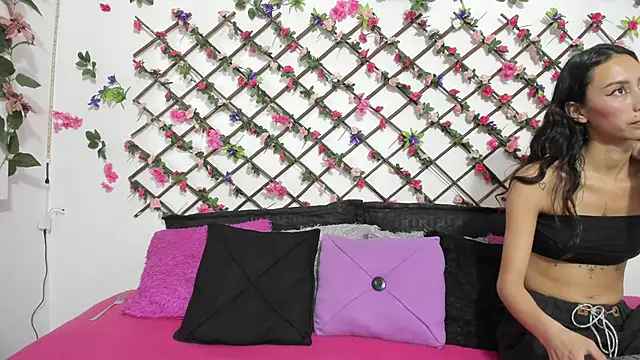 thedream girls online show from February 2025 07:05:02 PM