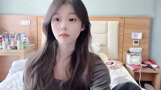 Snapshot of yangyang-1115 chatting on February 2025 08:48:02 AM yangyang-1115 online show from February 2025 08:48:02 AM