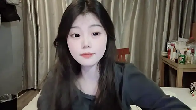 Snapshot of yangyang-1115 chatting on February 2025 02:52:02 PM yangyang-1115 online show from February 2025 02:52:02 PM