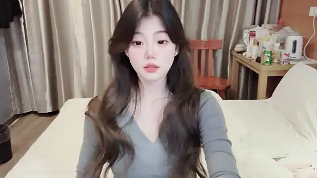 Snapshot of yangyang-1115 chatting on February 2025 12:47:01 PM yangyang-1115 online show from February 2025 12:47:01 PM