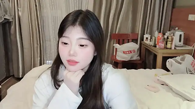 Snapshot of yangyang-1115 chatting on February 2025 01:05:01 PM yangyang-1115 online show from February 2025 01:05:01 PM