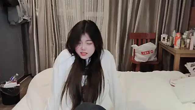 Snapshot of yangyang-1115 chatting on February 2025 04:53:02 PM yangyang-1115 online show from February 2025 04:53:02 PM