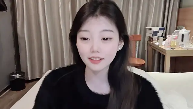 Snapshot of yangyang-1115 chatting on February 2025 01:21:02 PM yangyang-1115 online show from February 2025 01:21:02 PM